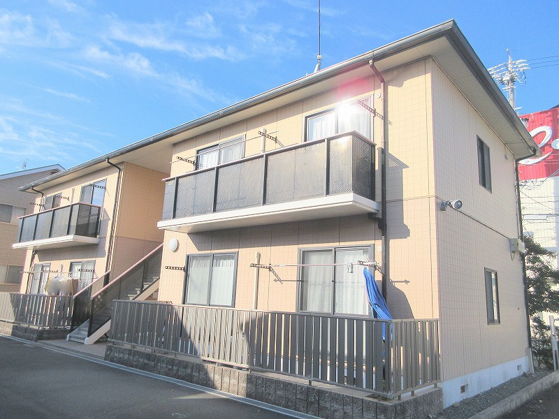 ディアス　ブルースカイ 201号室 外観