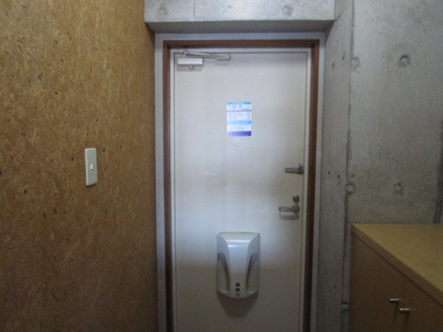 アルコ7 玄関