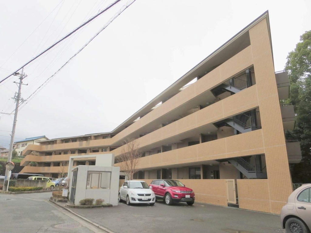 ブライティ広沢 306号室 外観