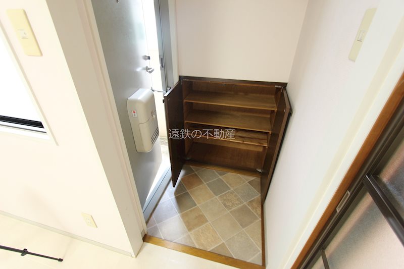 メゾン永井 玄関