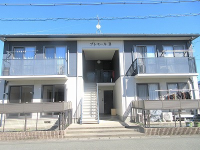 プレミール B102号室 外観