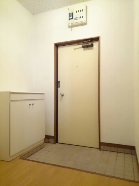 エナール佐鳴台 玄関