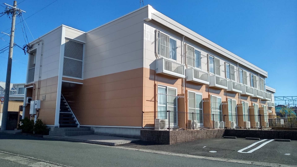 レオパレスリヴァージュオカベＥ 103号室 外観