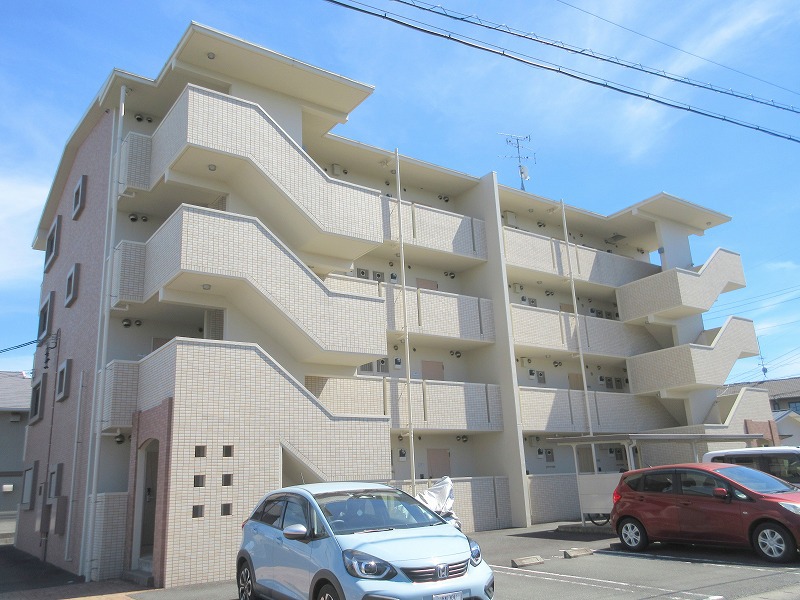 アルト・モンターニュ 103号室 外観