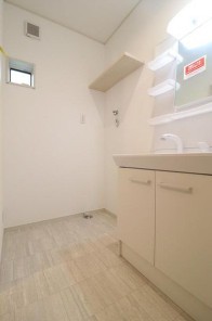 ＬＯＴＵＳ篠原 その他6
