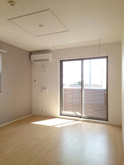 レイクサイドフジミ リビング