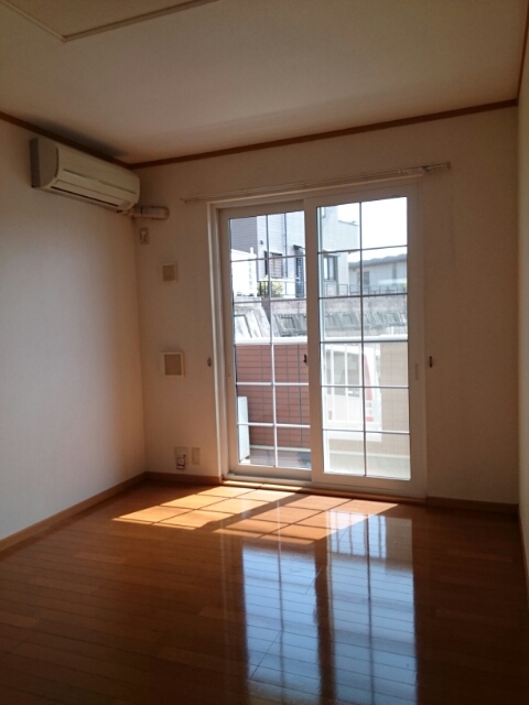 クリエット　ＫＯＳＡＩ　Ⅱ リビング