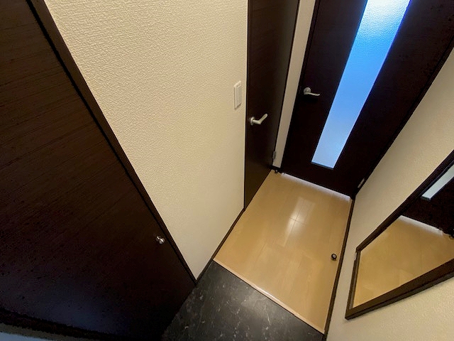 レオネクスト雅 玄関