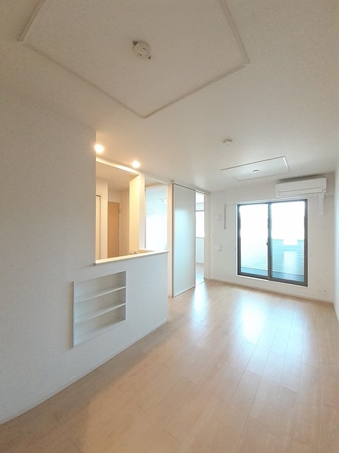 ユニヴェール リビング