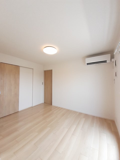 エバーグリーン若林Ⅲ リビング