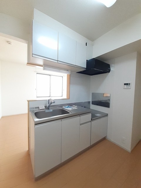 ヒルトップイイダ キッチン