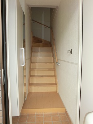 サジューＡ 玄関