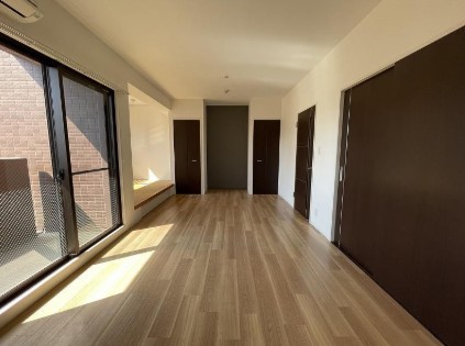 Ｂｅｌｌｅ　Ｃｏｕｒｏｎｎｅ その他3