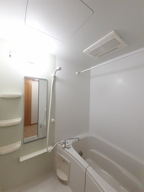 イル・パステロ　ホルト 風呂画像