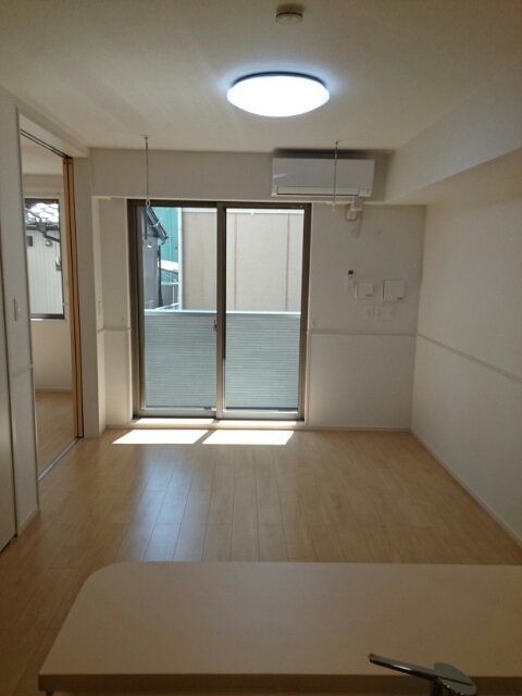 リヴェールミナミ リビング