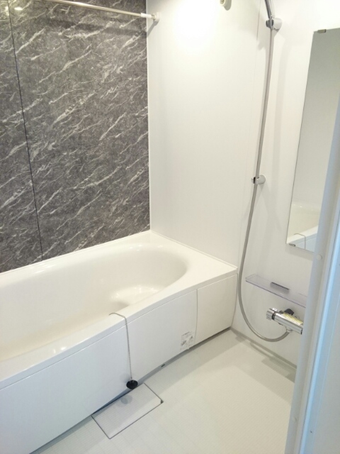 リヴェールミナミ 風呂画像