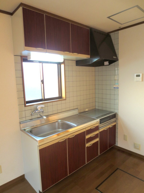 テラス鈴木Ａ・Ｂ・Ｃ その他4