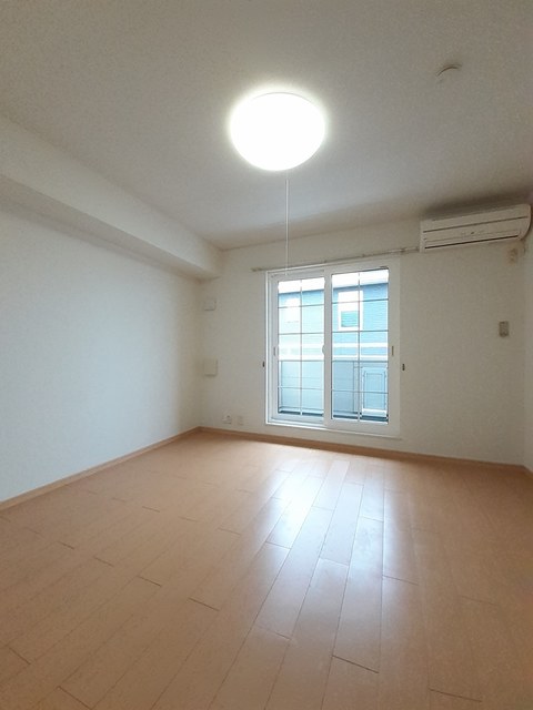 カルム　コリーヌ その他5