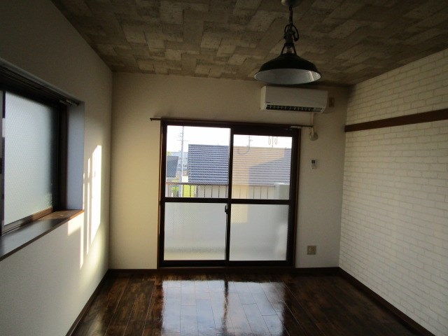 アイレットⅡ リビング