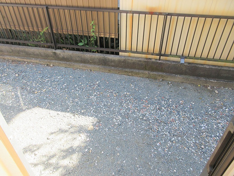 袴田様貸家（佐鳴台４－３７－３０・３１） 玄関