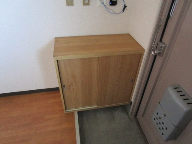 メゾンフジタ 玄関