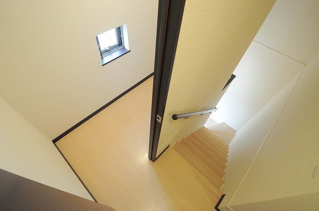 レオネクスト藤Ⅲ 玄関