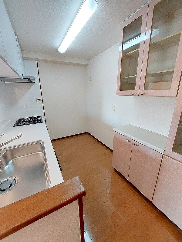 ネオステージ八幡ロイヤルタワー その他4