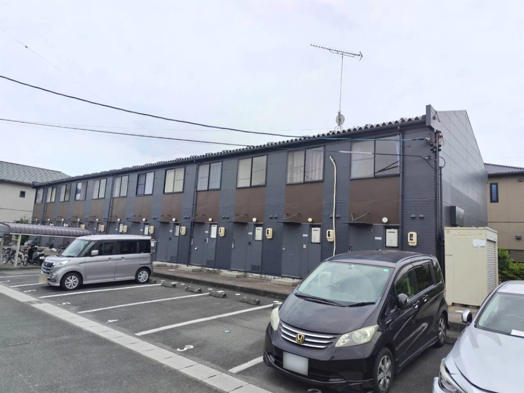 レオパレスリヴェール 103号室 外観