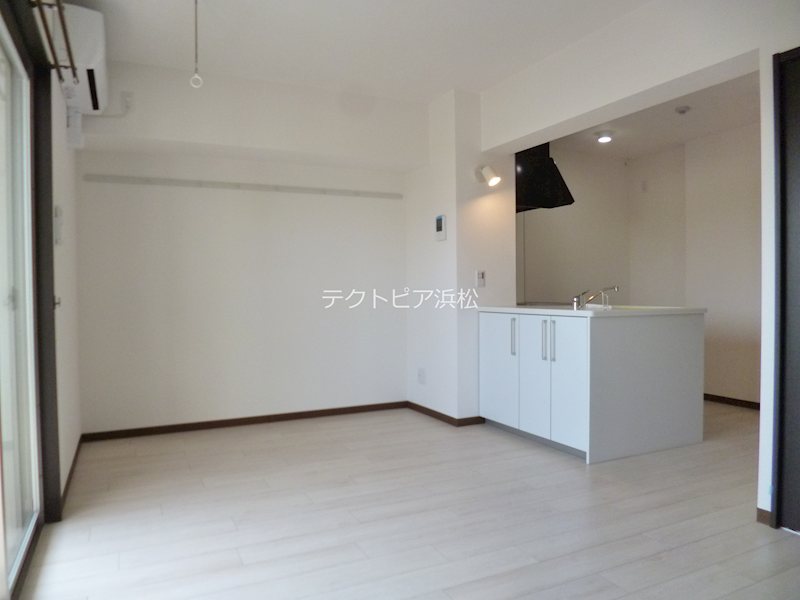 ウィンベル鎧橋Ⅱ リビング