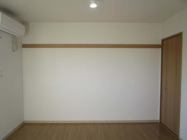 プリマ・クラッセ ベッドルーム