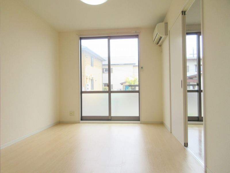 キオラ・カズＡ その他3