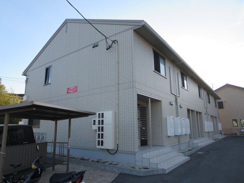 サンパティーク・ラーゴ 202号室 外観