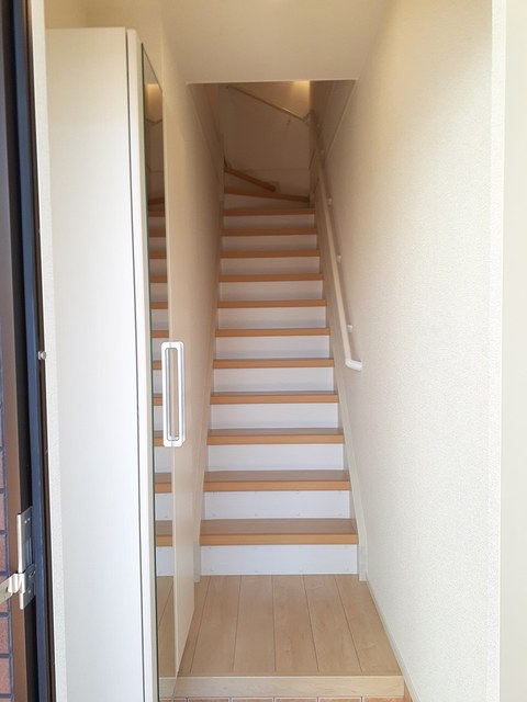 フィオリトゥーラ 玄関