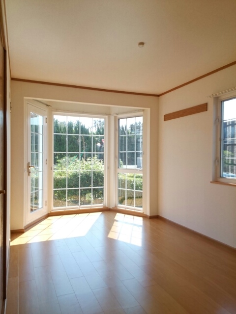 クレストールたんぽぽＢ リビング