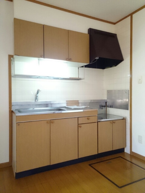 クレストールたんぽぽＢ キッチン