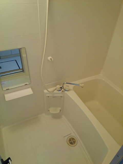 クレストールたんぽぽＢ 風呂画像