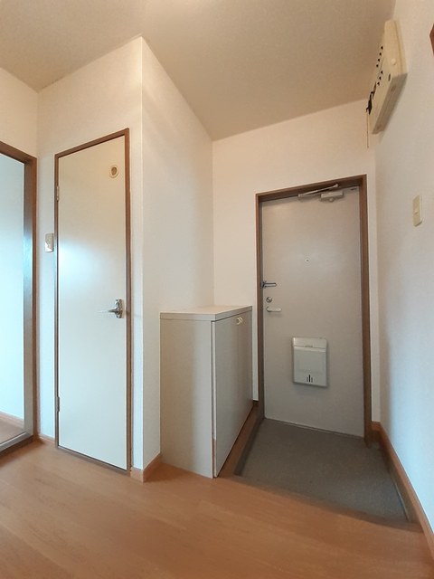 マリンハイツ 玄関