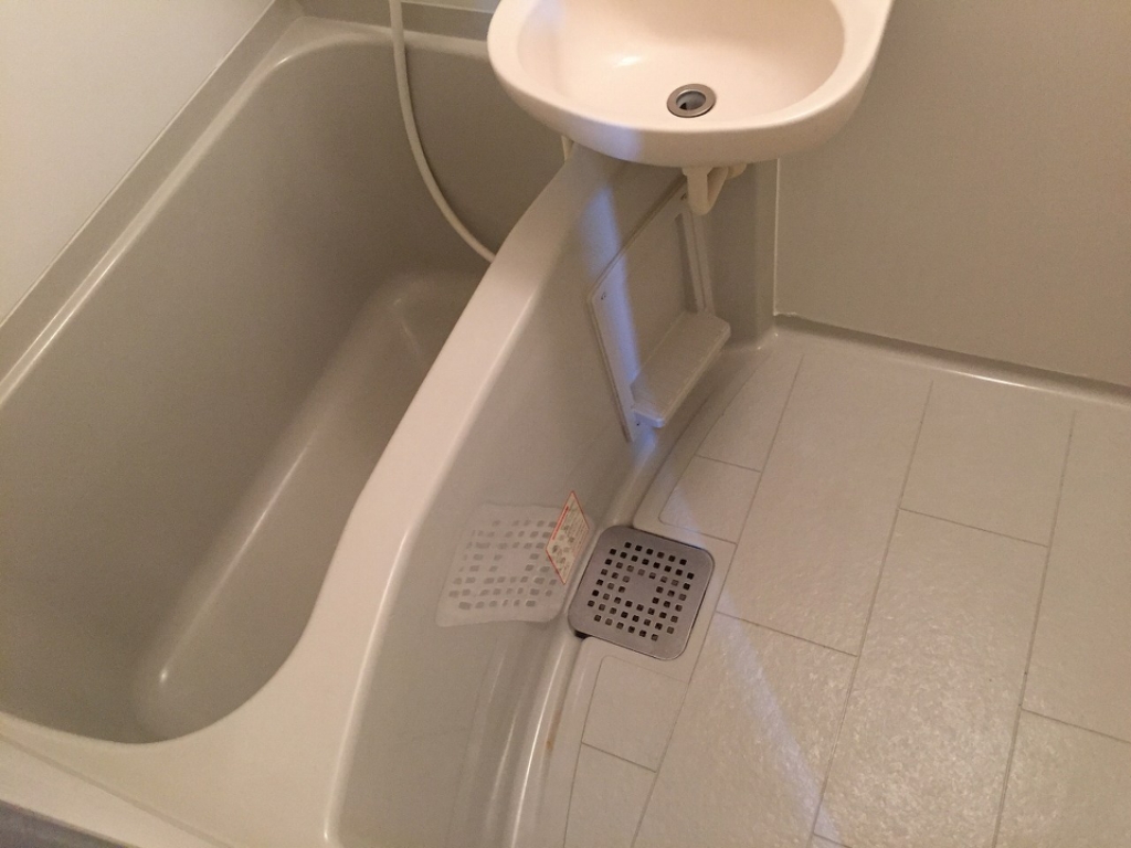 レオパレスＭｉｎａｍｉ 風呂画像