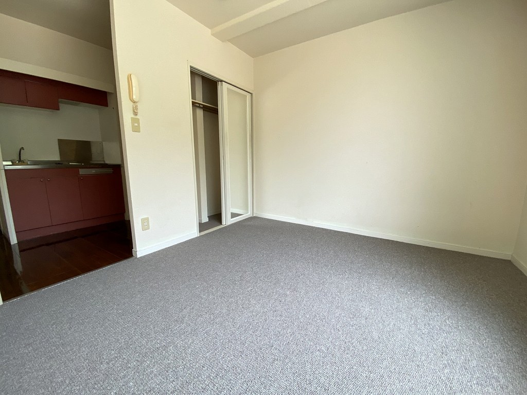 レオパレスオオサワ リビング