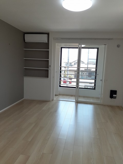 エバーグリーン若林 リビング