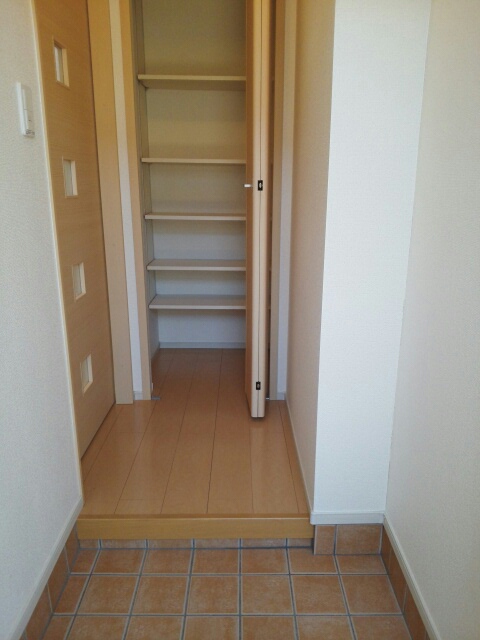 ベリスタ２ 玄関