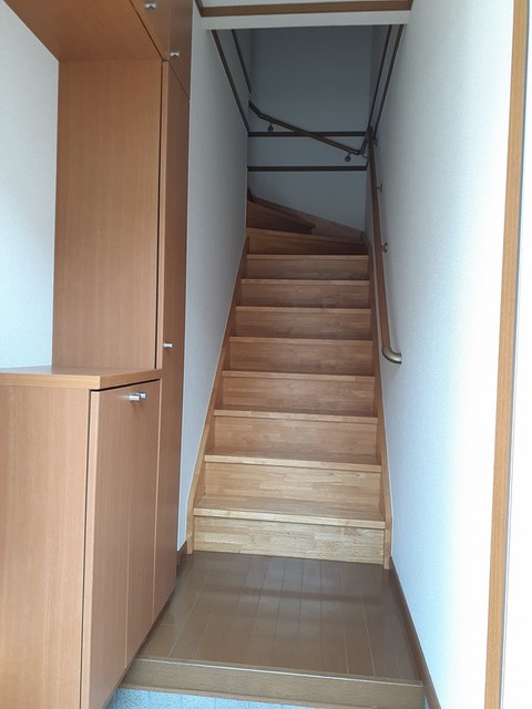 ベルクラフィネ 玄関