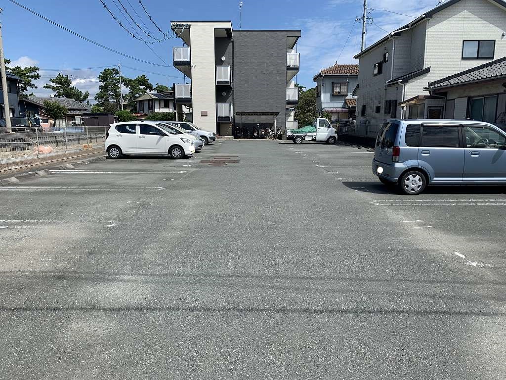 レオパレスチェリービレッジ その他6