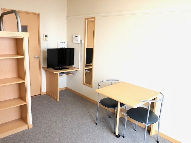 レオパレスチェリービレッジ その他10