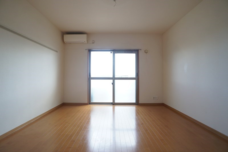 ファンターナ西都 ベッドルーム