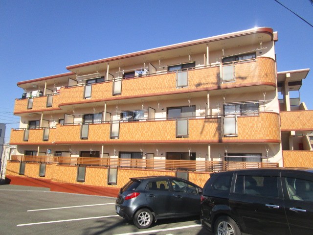 クロスロード広沢 206号室 外観