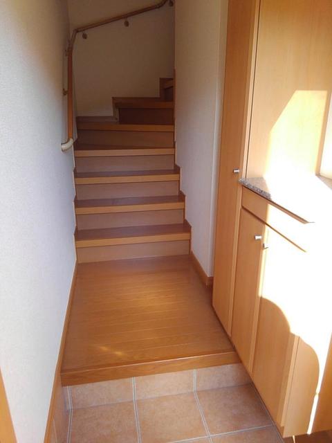 エルミタージュ 玄関