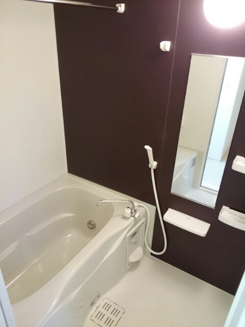 マーガレット　ウッズ 風呂画像