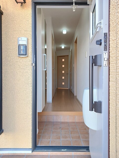 ラ・ソレイユ 玄関