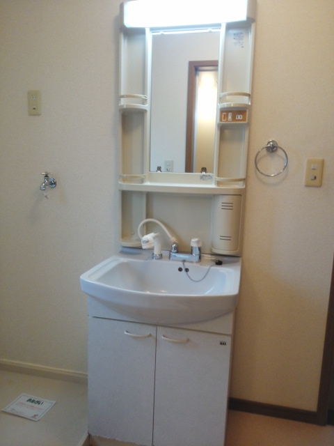 ハイツ・カモ その他4